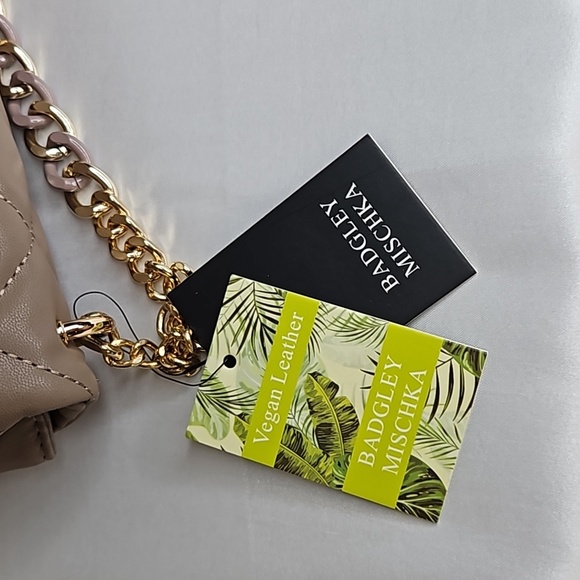 Badgley Mischka Crossbody Diamond Quilted Studded Taupe gold chain NWT - Picture 6 of 6